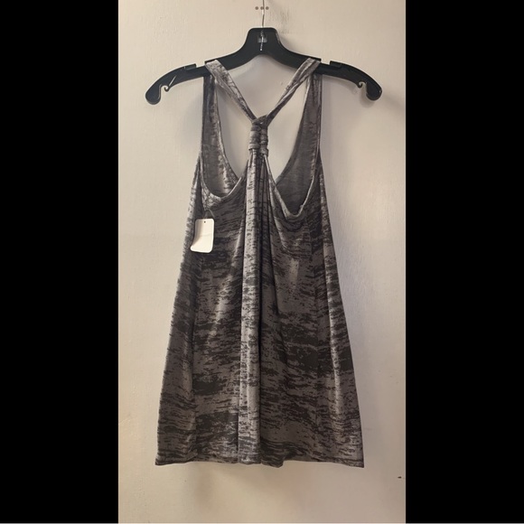 🌟 Pretty Young Thing Burnout Knotted Racerback Tank - Picture 3 of 5